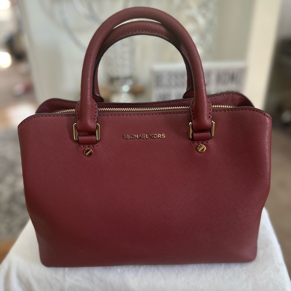 Michael Kors Savannah Small Satchel